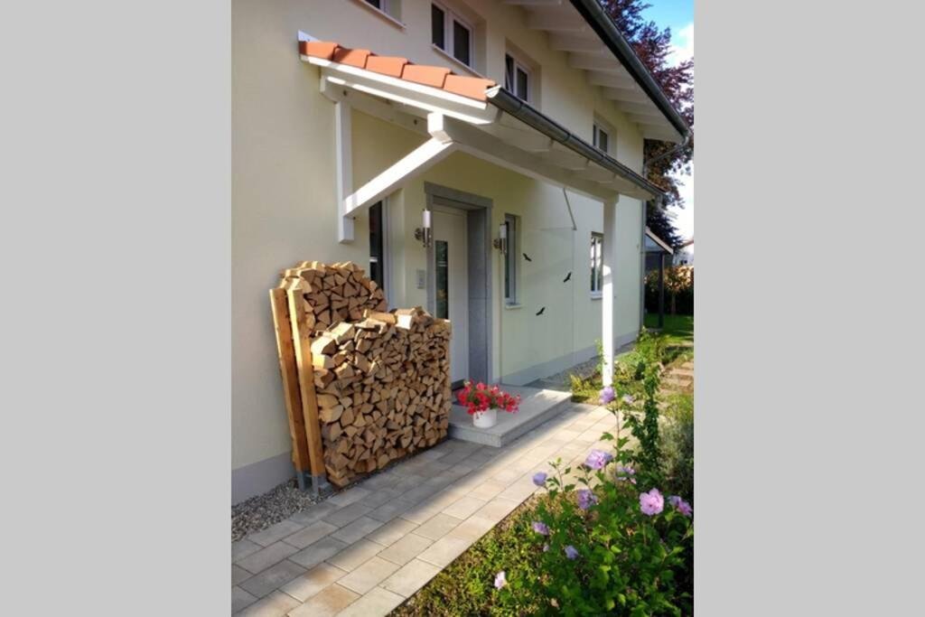 Sehr Schoene Ferienwohnung In Ebersberg Bei Muenchen Eksteriør bilde